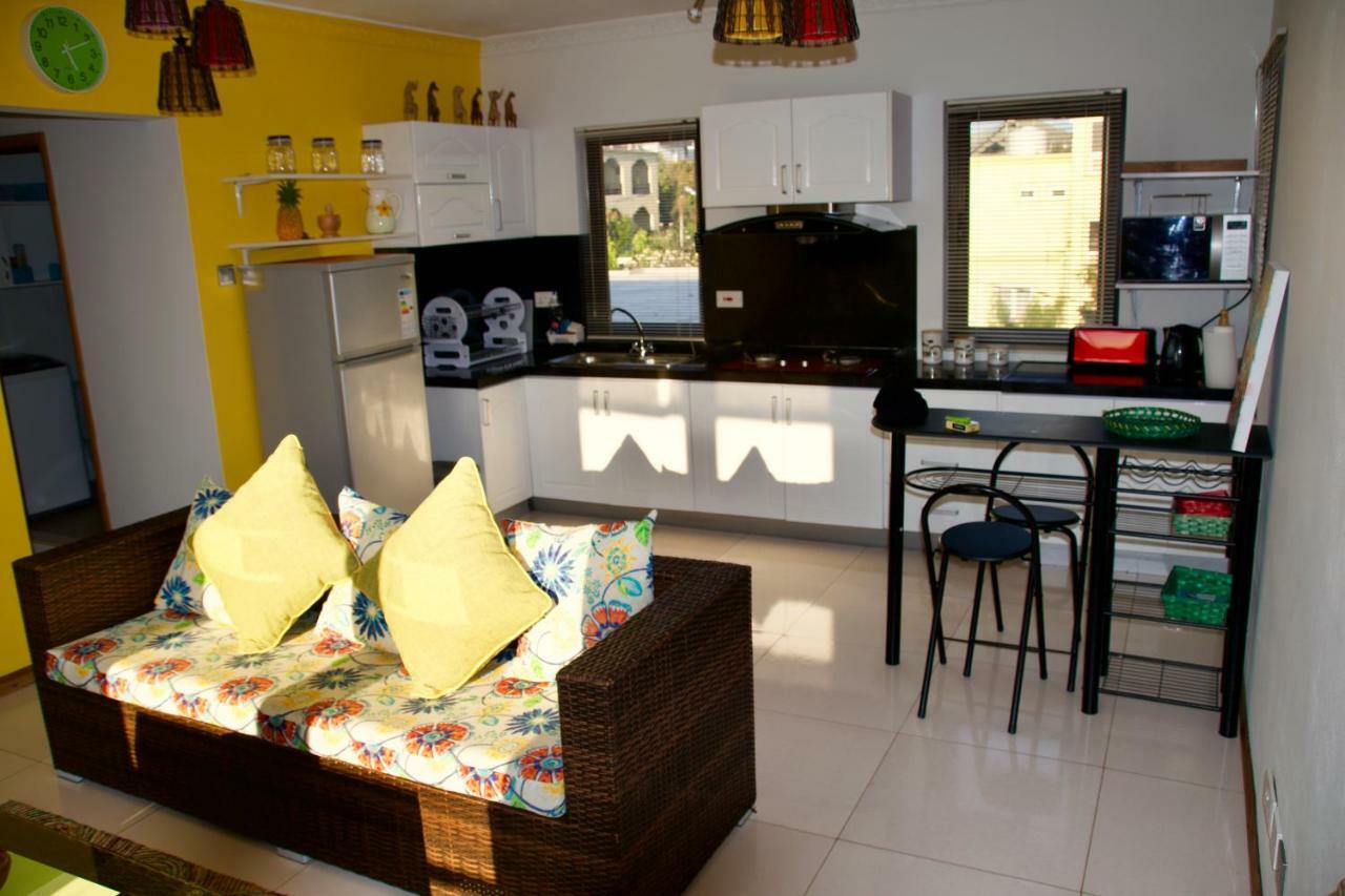 Zanana Penthouse Apartment Flic en Flac Bagian luar foto