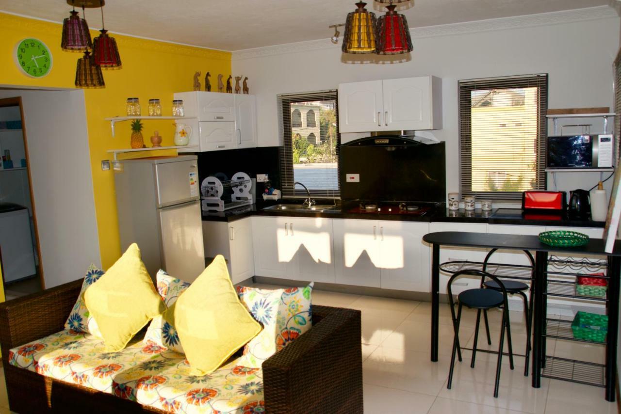 Zanana Penthouse Apartment Flic en Flac Bagian luar foto